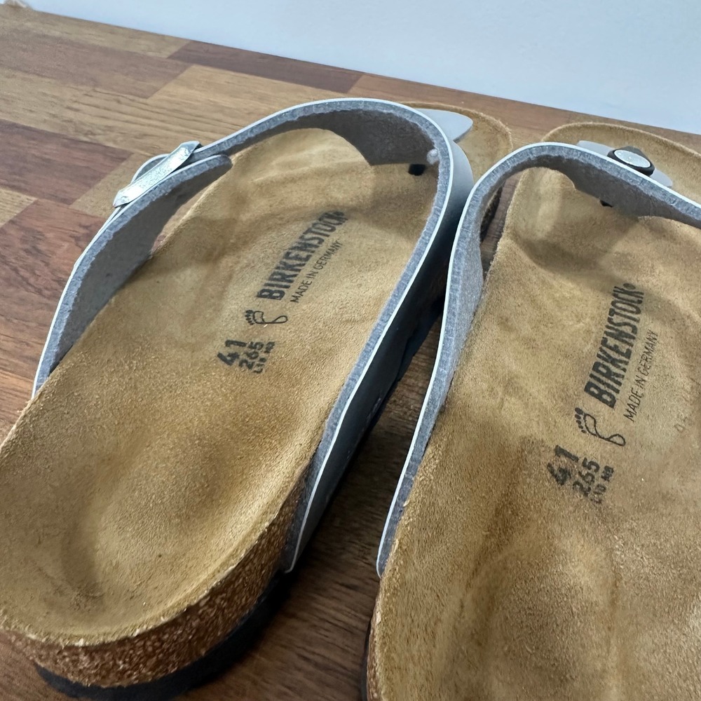 Birkenstocks Gizeh Birko-Flor 41 Leather Thong Sandal Comfort Silver Metallic - Picture 6 of 9